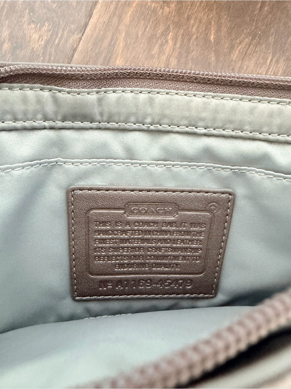 Coach Iridescent Sequin Wristlet Clutch - NWOT - Picture 7 of 8